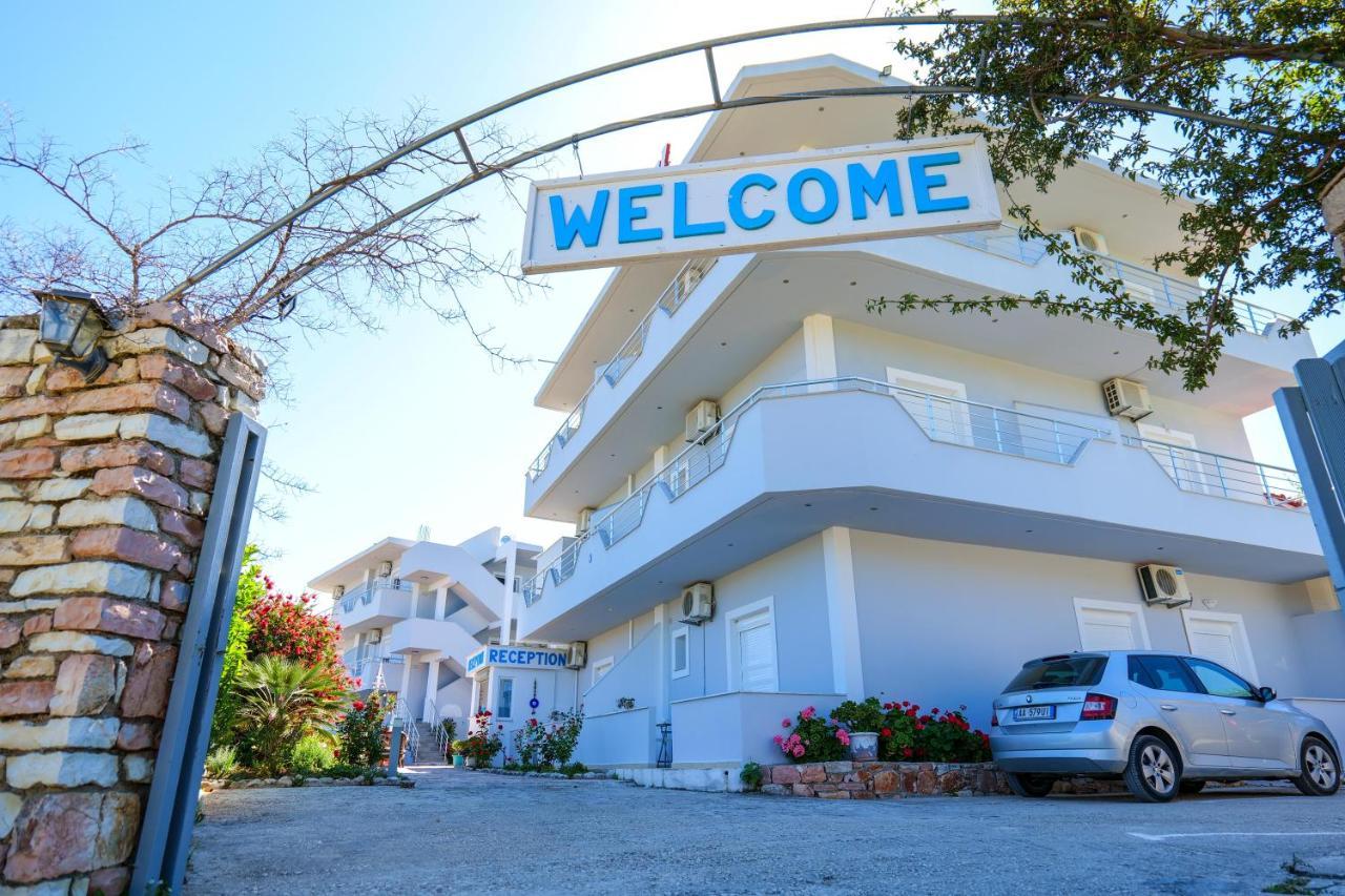 Hotel Two Mermaids Ksamil Exterior photo